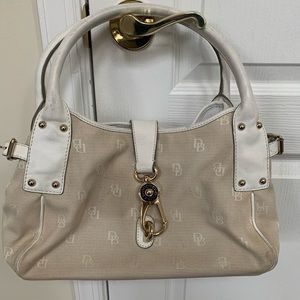 Dooney & Bourke Handbag